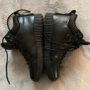 Pajar Canada Waterproof Leather Winter Boots. Mens Size 8-8.5. -22F Temp Rating.